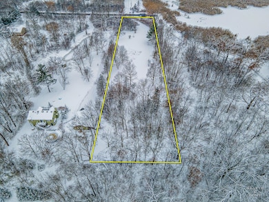 1818 Highwood Rd, Bull Valley, IL 60050 - photo 2