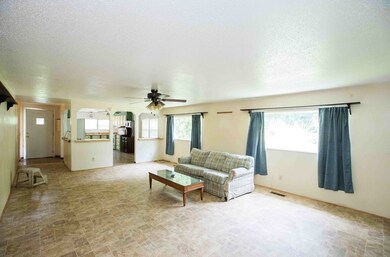 360 Hunters Place, Thomasville, GA 31757 - photo 2