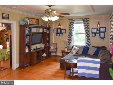 203 7th St, Riverton, NJ 08077 - photo 6