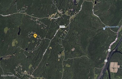 118 Oak Ridge Dr, Dingman Township, PA 18337 - photo 2