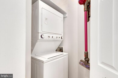 1321 N Adams Ct unit 306, Arlington, VA 22201 - photo 6