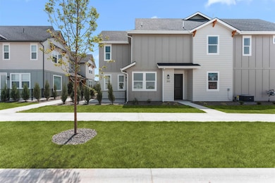 152 S Koyukuk Ln, Star, ID 83669 - photo 3