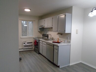 82 S Maple St unit 30, Westfield, MA 01085 - photo 3