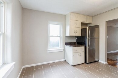 2717 Hull Ave, Des Moines, IA 50317 - photo 6