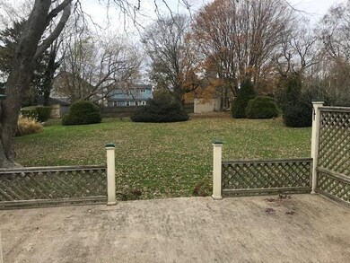 24 Freeborn St, Newport, RI 02840 - photo 5