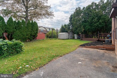 2408 Van Reed Rd, Reading, PA 19609 - photo 6