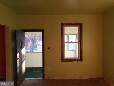 107 S Brown St, Gloucester City, NJ 08030 - photo 5