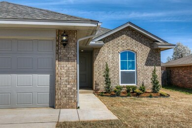 813 Caracara Dr, Norman, OK 73072 - photo 5