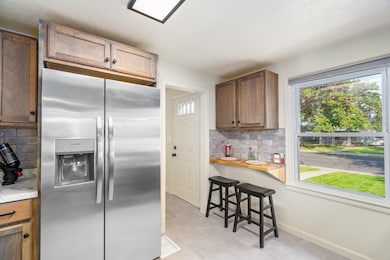 5027 N Belt St, Spokane, WA 99205 - photo 7