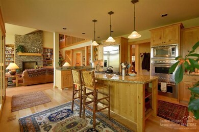 2056 NW Talapus Ct, Bend, OR 97701 - photo 2