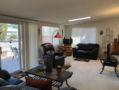 10526 W Kelso Dr, Sun City, AZ 85351 - photo 5