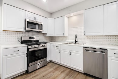 945 Lancashire Ct SE unit 947, Grand Rapids, MI 49508 - photo 5