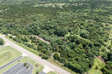 2100 N Western Ave, Edmond, OK 73012 - photo 4