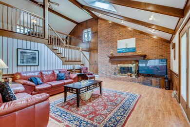 8200 Linden Leaf Cir Columbus OH 43235 U