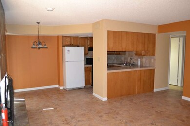 Kitchen & Dining Room