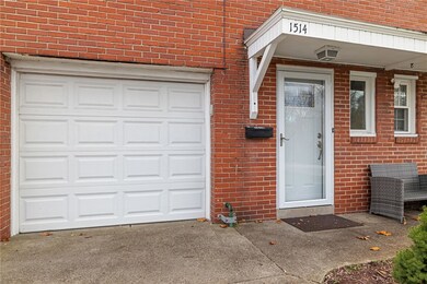 1514 Dunluce Dr, Pittsburgh, PA 15227 - photo 4