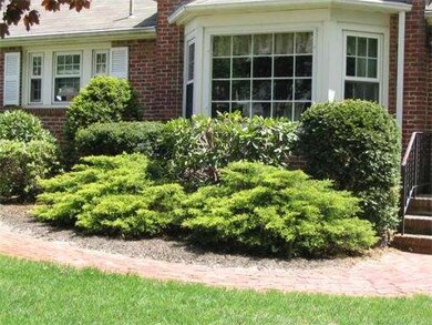 25 Northrop St, Hopedale, MA 01747 - photo 3