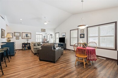 3711 Bluebird Dr SW, Cedar Rapids, IA 52404 - photo 2