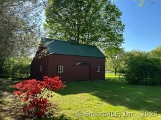 23 Edgerton St, East Hampton, CT 06424 - photo 2