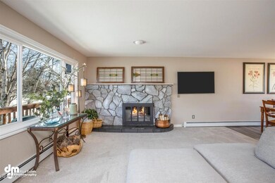 Upstairs Living Area