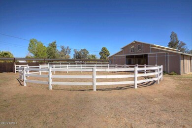60' Round Pen