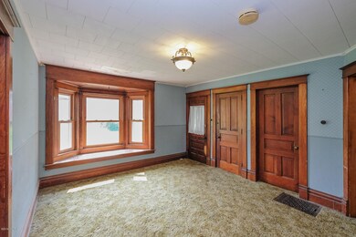 503 Bridge Street-10