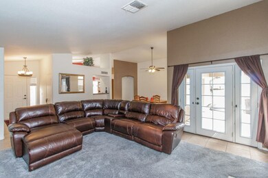 2) GREAT ROOM