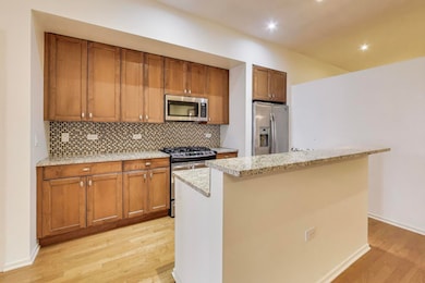 Metropolitan Tower unit 1907, Chicago, IL 60604 - photo 5