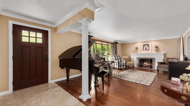 385 W 2nd St, Elmhurst, IL 60126 - photo 3