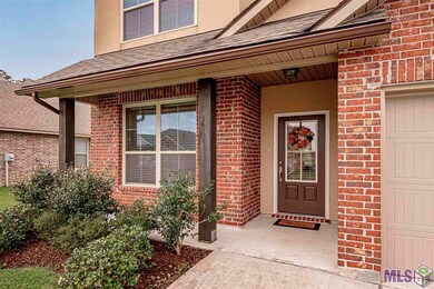 39278 Legacy Lake Dr, Gonzales, LA 70737 - photo 2