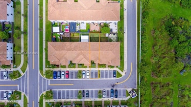 11779 SW 247th Terrace unit 11779, Princeton, FL 33032 - photo 2