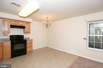 23129 Roberts Tavern Dr, Clarksburg, MD 20871 - photo 6