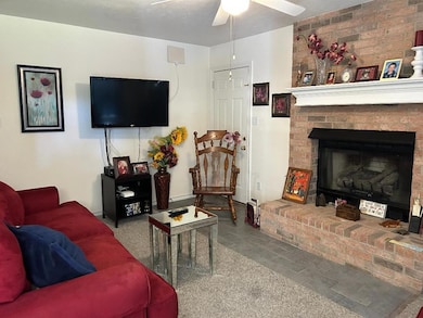 1027 Crestview Dr E, Atlanta, TX 75551 - photo 7