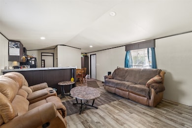 117 Pine Bloom Blvd, Gun Barrel City, TX 75156 - photo 5