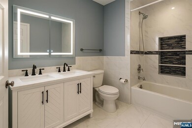 717 1st St unit 2, Lyndhurst, NJ 07071 - photo 6