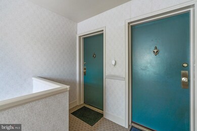 3079 S Buchanan St unit C1, Arlington, VA 22206 - photo 4