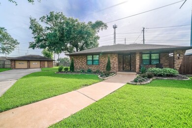 1703 Guese Rd, Houston, TX 77008 - photo 3