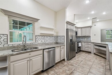 16453 Pawnee Dr, Brooksville, FL 34601 - photo 7