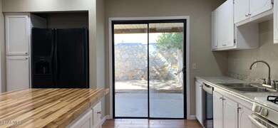 1813 Villa Santos Cir, El Paso, TX 79935 - photo 7