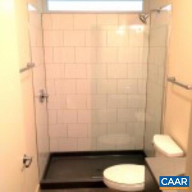 1600 Jefferson Park Ave unit 111, Charlottesville, VA 22903 - photo 6