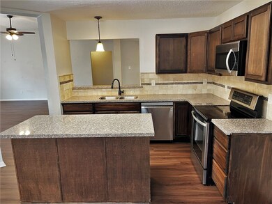 28807 Loddington St, Spring, TX 77386 - photo 4