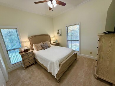 142 Holloman Dr, Columbus, MS 39705 - photo 6