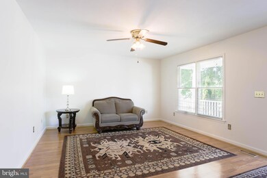 4265 Warren St, Marshall, VA 20115 - photo 5