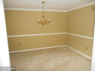 415 Hawkridge Ln, Sykesville, MD 21784 - photo 2