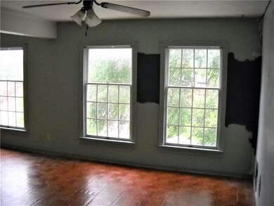 BEDROOM #1