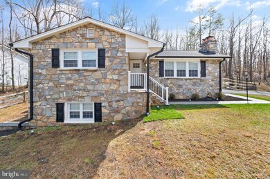 6013 Beverleys Mill Rd, Broad Run, VA 20137 - photo 2
