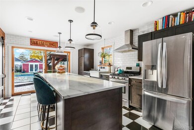 16 Wiggins Ave, Patchogue, NY 11772 - photo 6