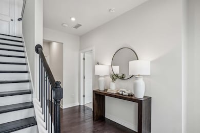 2028 Holtz Ln, Atlanta, GA 30318 - photo 2