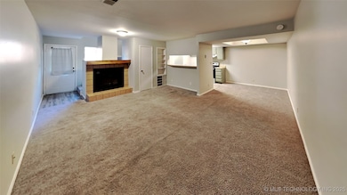 6378 S 80th East Ave unit E, Tulsa, OK 74133 - photo 5