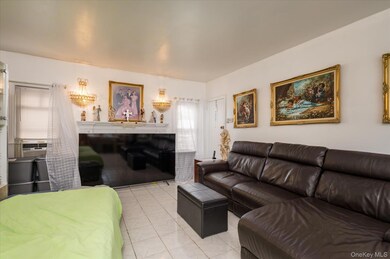 29-05 160th St, Flushing, NY 11358 - photo 5